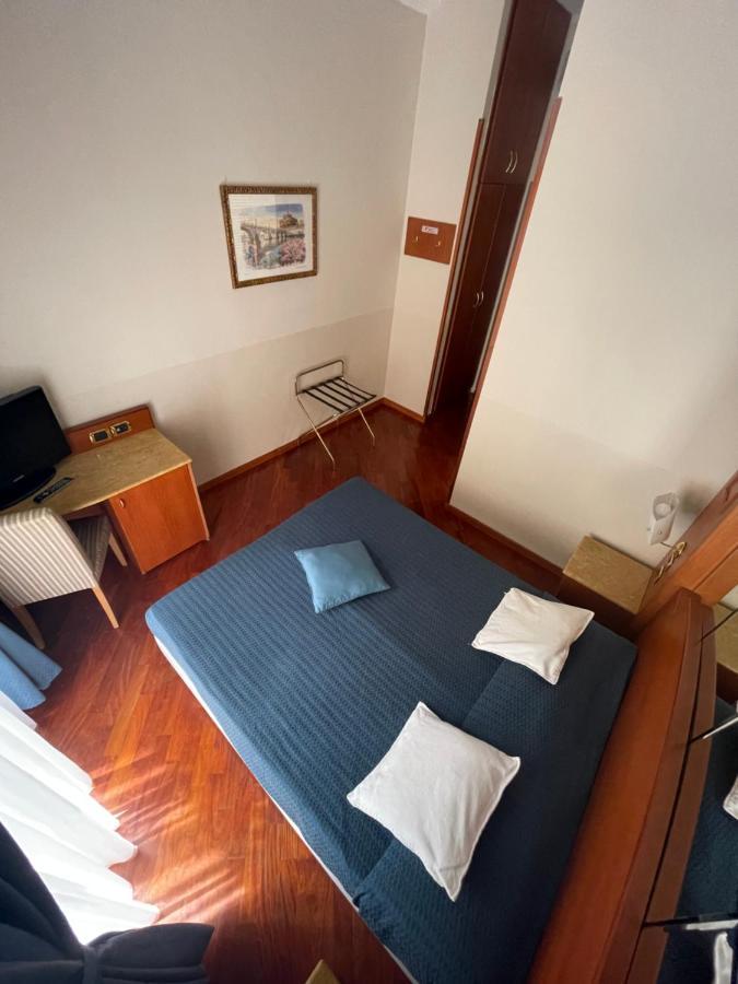 Hotel 3Rd Floor 69 Manin Street Rzym Zewnętrze zdjęcie