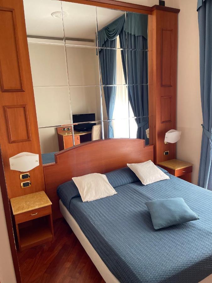 Hotel 3Rd Floor 69 Manin Street Rzym Zewnętrze zdjęcie