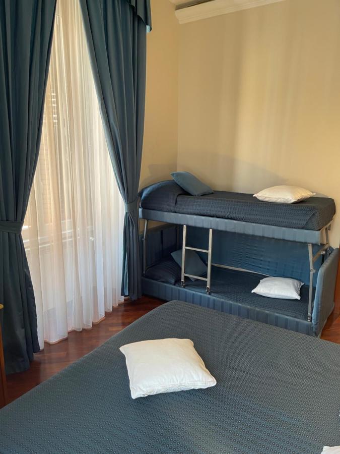 Hotel 3Rd Floor 69 Manin Street Rzym Zewnętrze zdjęcie